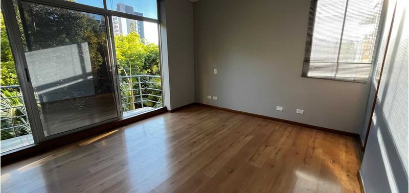 Apartamento en Venta en Medellín, Santa María de los Ángeles-0