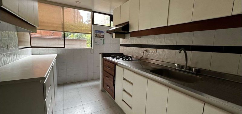 Apartamento en Venta en Medellín, Santa María de los Ángeles-2