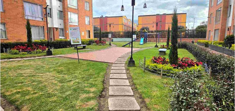 Apartamento en Venta en Bogotá, D.C., Gran Britalia-12