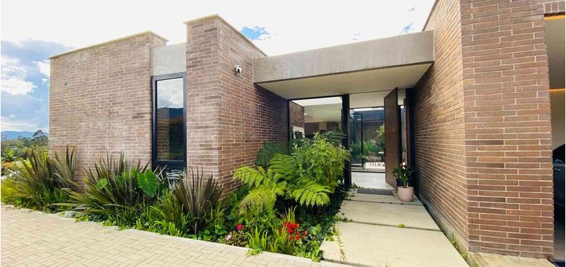 Casa en Venta en La Ceja, La Ceja-0