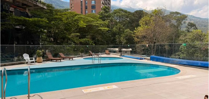 Apartamento en Venta en Medellín, El Poblado-15