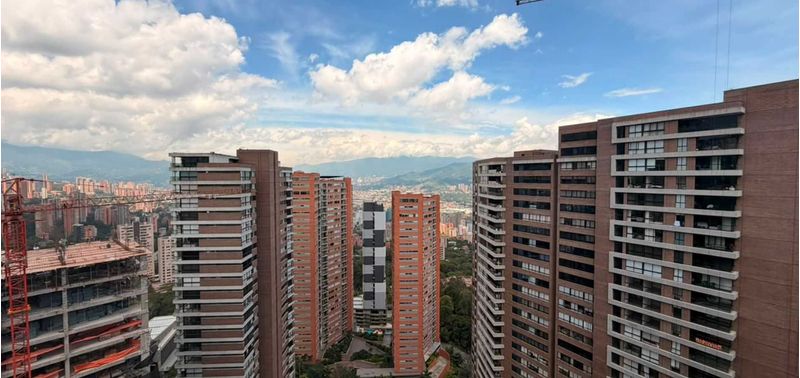 Apartamento en Venta en Medellín, El Poblado-16