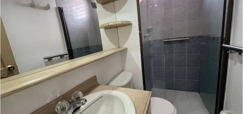 Apartamento en Venta en Medellín, Belén Loma de los Bernal-6