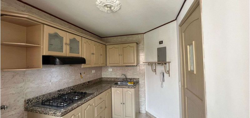 Apartamento en Venta en Medellín, Belén Loma de los Bernal-8