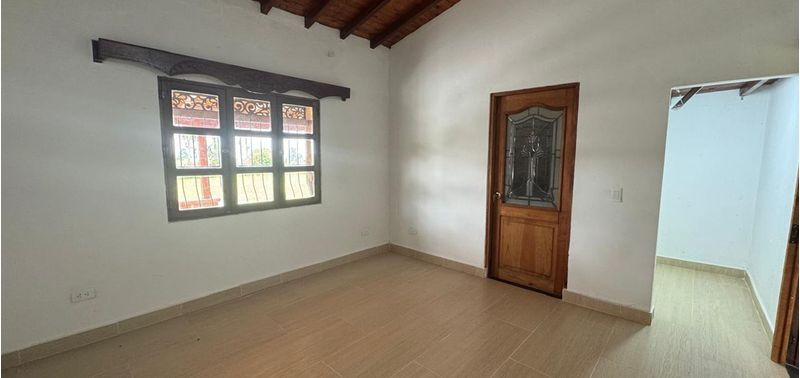 Casa en Venta en Medellín, Santa Elena-4