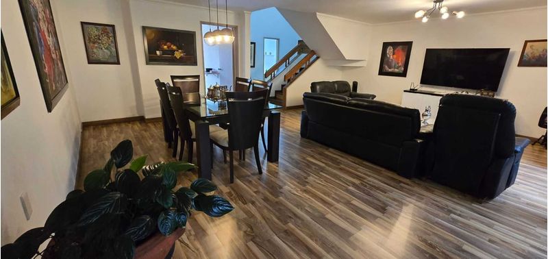Casa en Venta en Envigado, La Magnolia-0