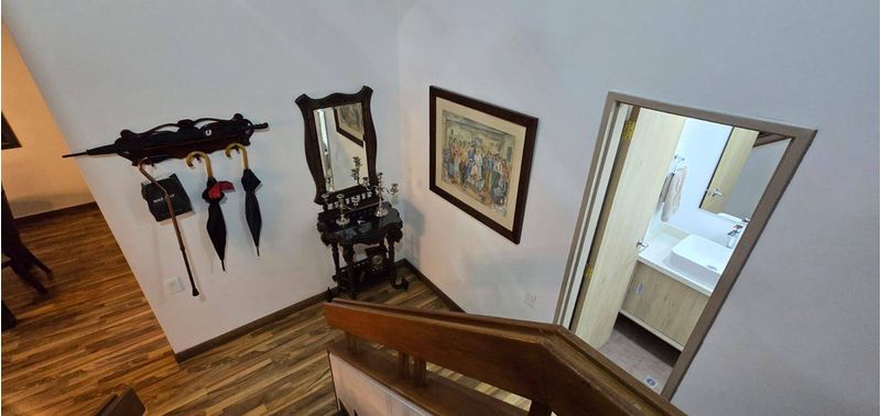 Casa en Venta en Envigado, La Magnolia-12