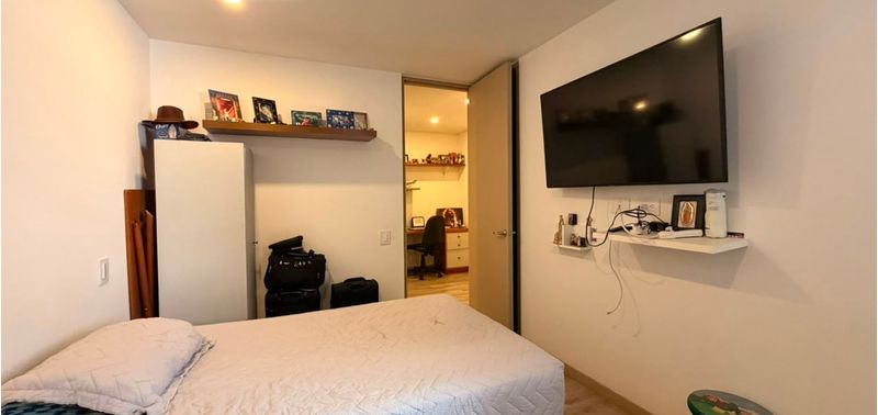 Apartamento en Venta en Medellín, Altos del Poblado-10