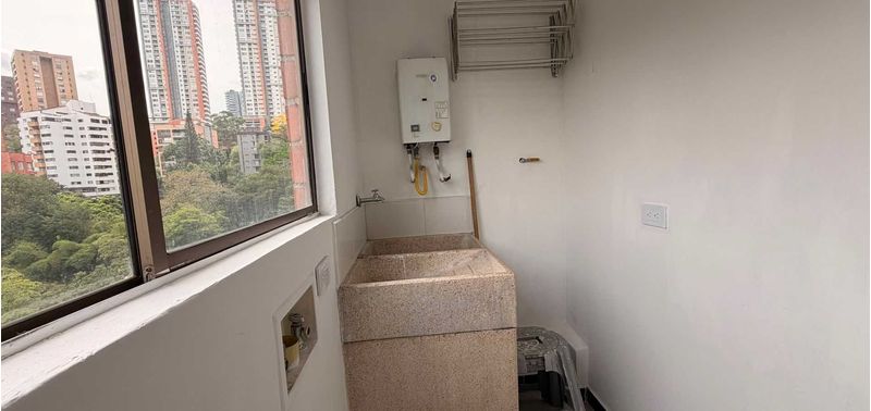 Apartamento en Venta en Medellín, El Poblado-2