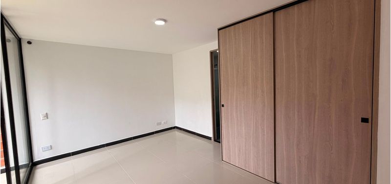 Apartamento en Venta en Medellín, El Poblado-11
