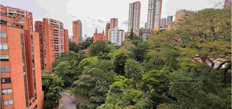 Apartamento en Venta en Medellín, El Poblado-16