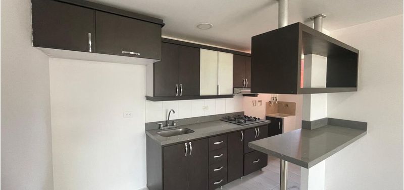 Apartamento en Venta en Medellín, Laureles-0