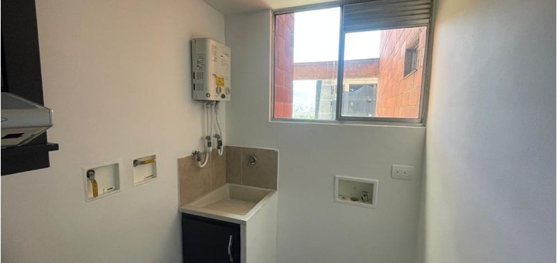 Apartamento en Venta en Medellín, Laureles-4