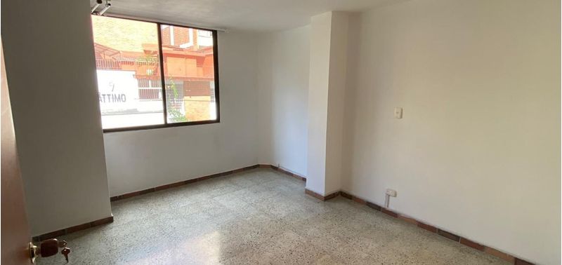 Apartamento en Venta en Medellín, Laureles-6