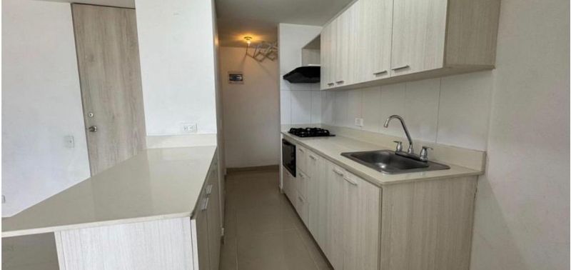 Apartamento en Venta en Sabaneta, Calle Larga-0
