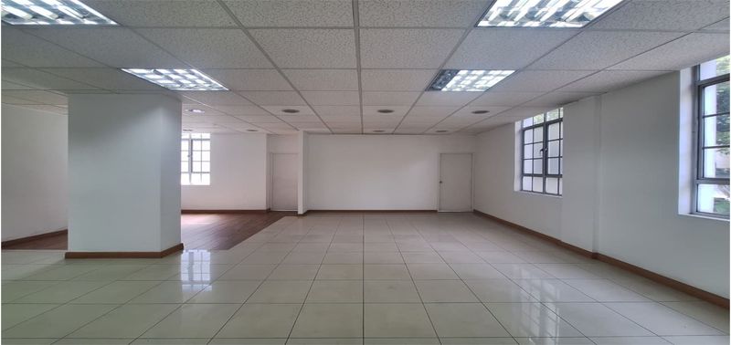Oficina en Venta en Bogotá, D.C., Bella Suiza-4