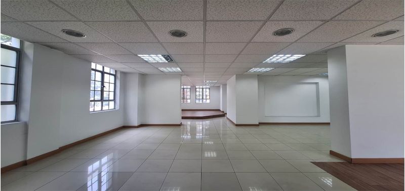 Oficina en Venta en Bogotá, D.C., Bella Suiza-14