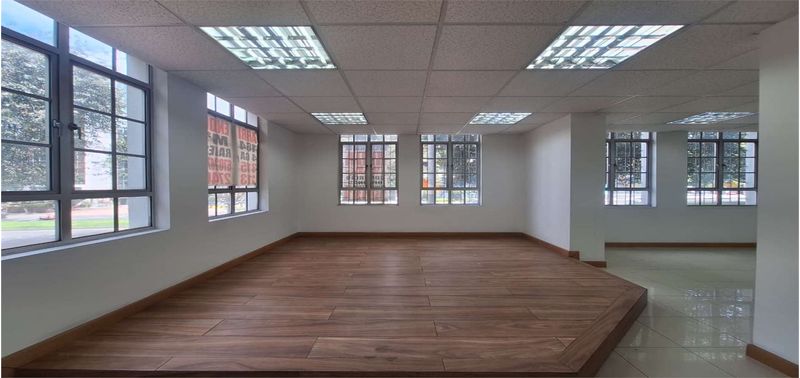 Oficina en Venta en Bogotá, D.C., Bella Suiza-18