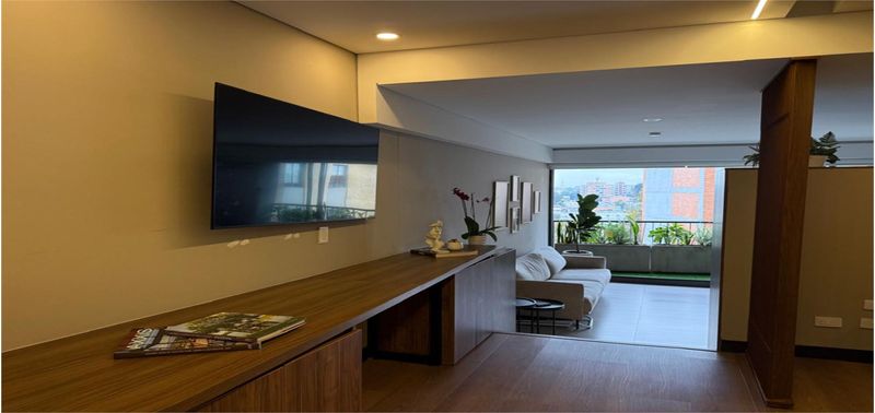 Apartamento en Venta en Bogotá, D.C., Antiguo Country-8