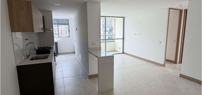 Apartamento en Venta en Medellín, Ciudad Del Rio-0