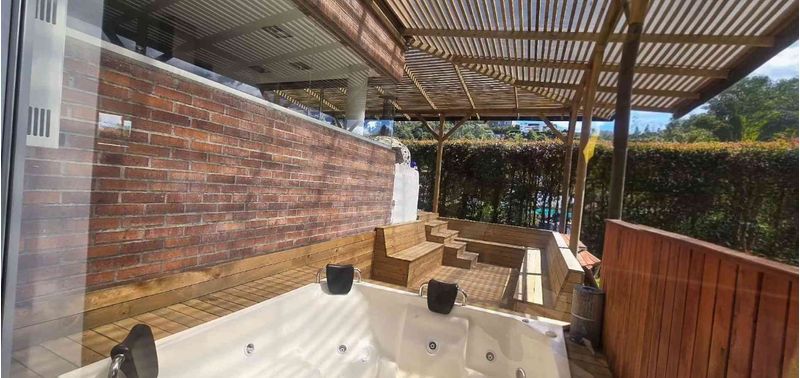 Casa en Venta en Envigado, Loma Del Escobero-3