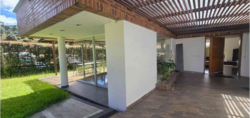 Casa en Venta en Envigado, Loma Del Escobero-5