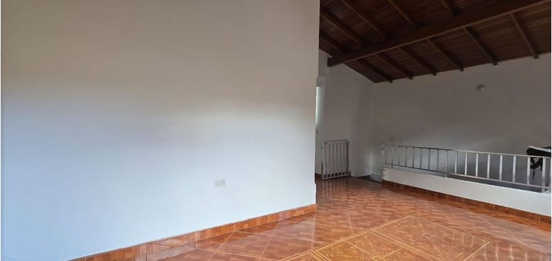 Casa en Venta en Envigado, Las Flores-12