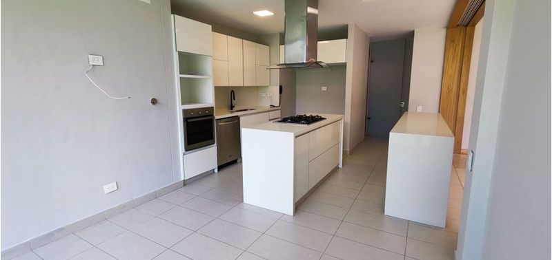 Casa en Venta en Medellín, San Lucas-2
