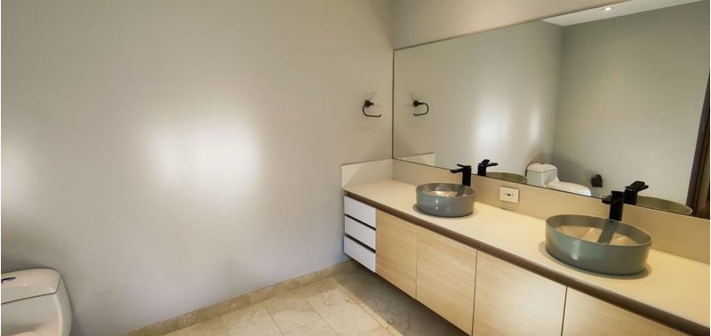 Casa en Venta en Medellín, San Lucas-5