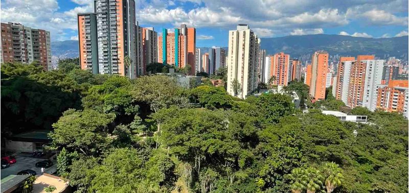 Apartamento en Venta en Medellín, Belén Loma de los Bernal-4