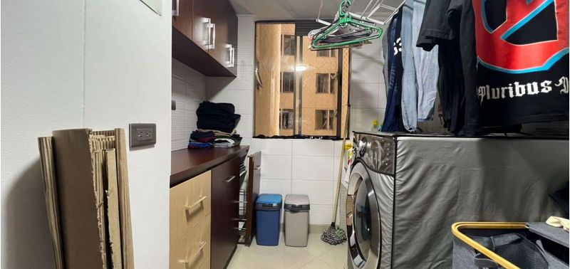 Apartamento en Venta en Medellín, Belén Loma de los Bernal-6