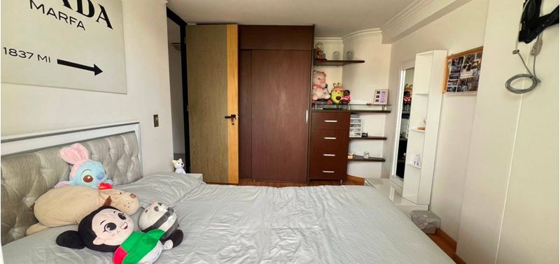 Apartamento en Venta en Medellín, Belén Loma de los Bernal-11