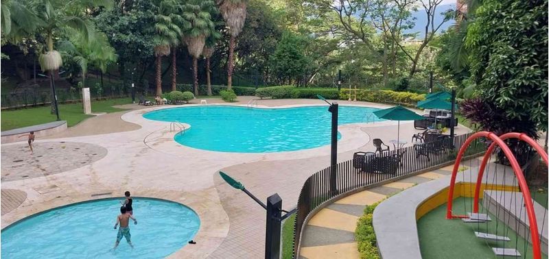 Apartamento en Venta en Medellín, Belén Loma de los Bernal-21