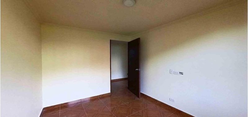 Apartamento en Venta en Madrid, altos de madrid-3