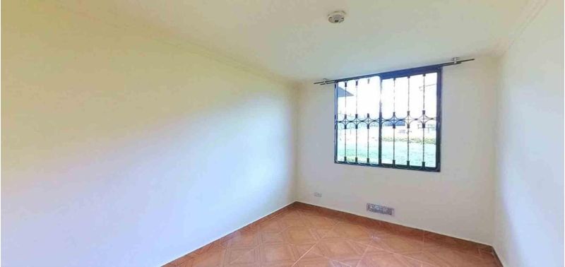 Apartamento en Venta en Madrid, altos de madrid-5