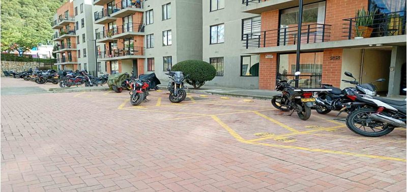 Apartamento en Venta en Madrid, altos de madrid-13