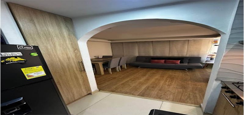 Apartamento en Venta en Bogotá, D.C., Hayuelos-0