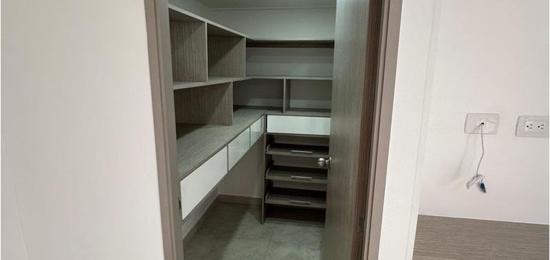 Apartamento en Venta en Envigado, La Cuenca-16