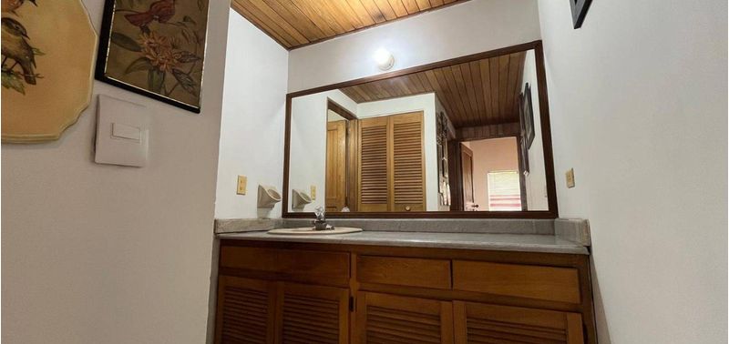 Casa en Venta en Medellín, El Poblado-9