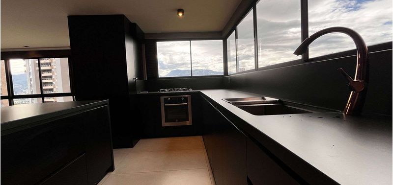 Apartamento en Venta en Medellín, El Poblado-2