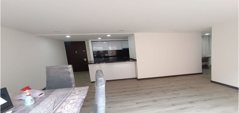 Apartamento en Venta en Madrid, la prosperidad-0
