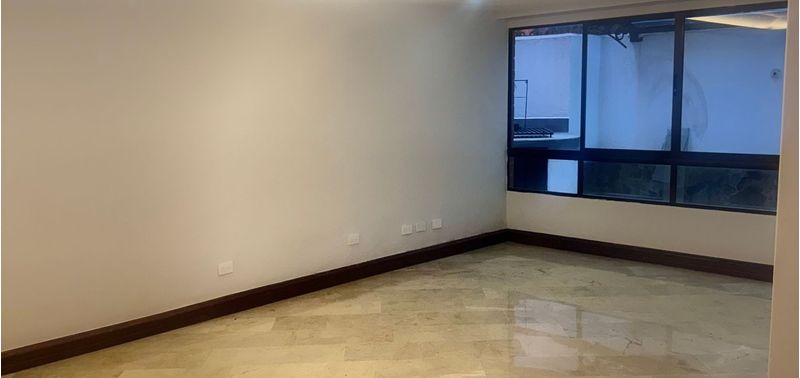 Apartamento en Venta en Medellín, El Poblado-0