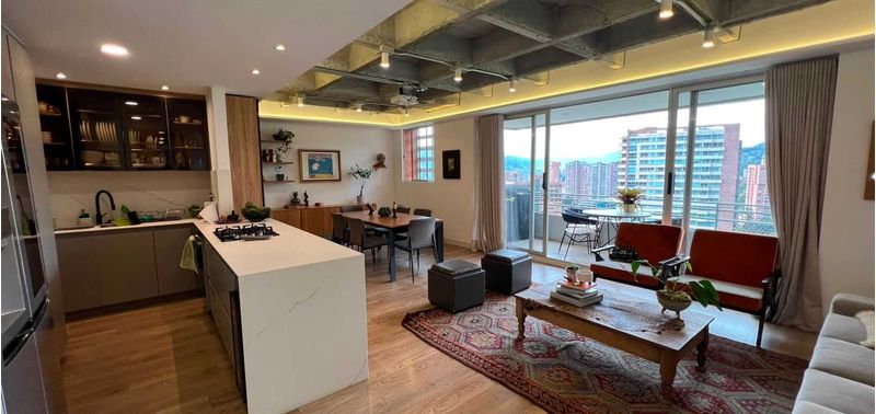 Apartamento en Venta en Medellín, El Tesoro-0