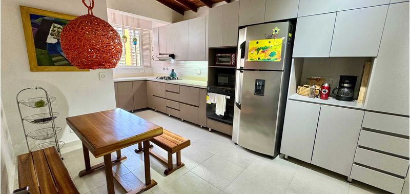 Apartamento en Venta en Medellín, El Poblado-0