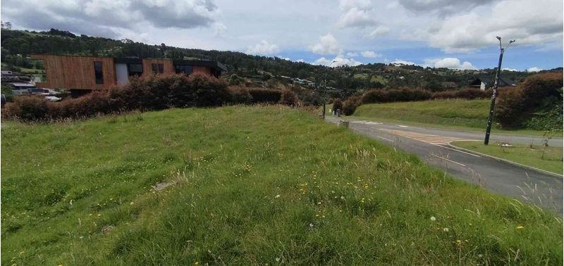 Lote en Venta en Envigado, Alto De Palmas-0