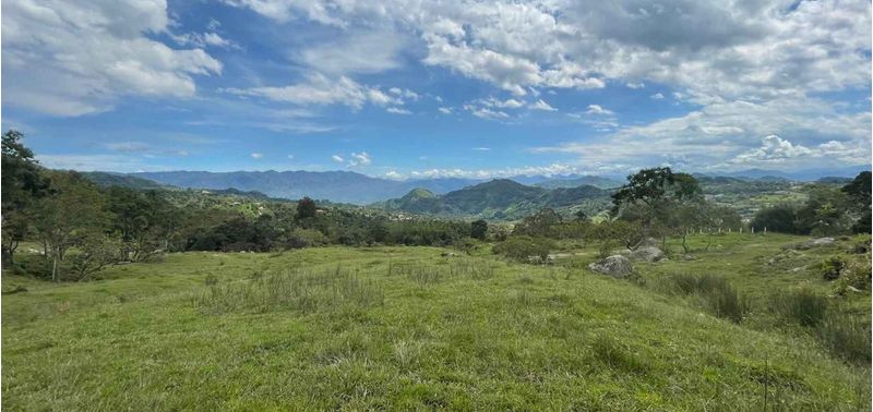 Lote en Venta en Bogotá, D.C., Sasaima-1