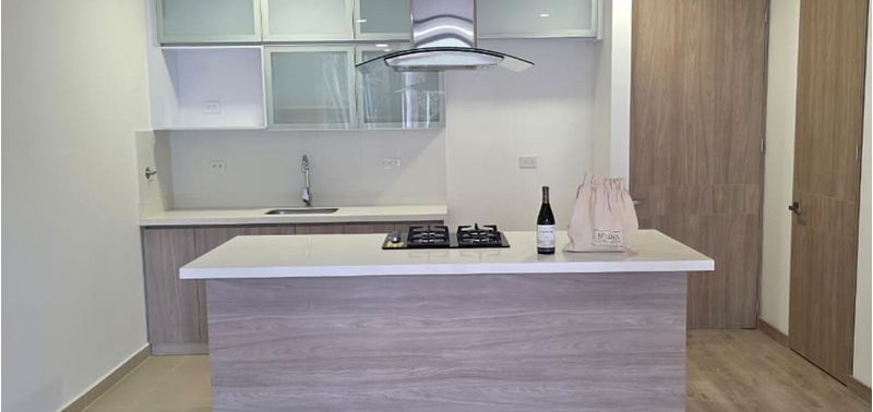 Apartamento en Venta en Retiro, Los Salados-0