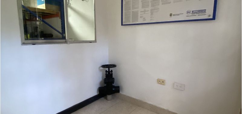 Casa en Venta en Sabaneta, Prados De Sabaneta-0