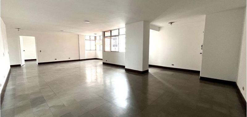 Apartamento en Venta en Medellín, Candelaria