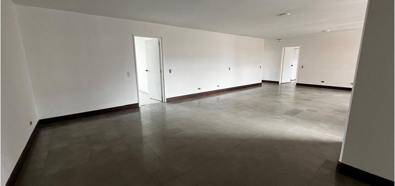 Apartamento en Venta en Medellín, Candelaria-11
